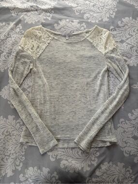dELiA*s Cream Lace-Shoulder Heathered Long Sleeve Tee